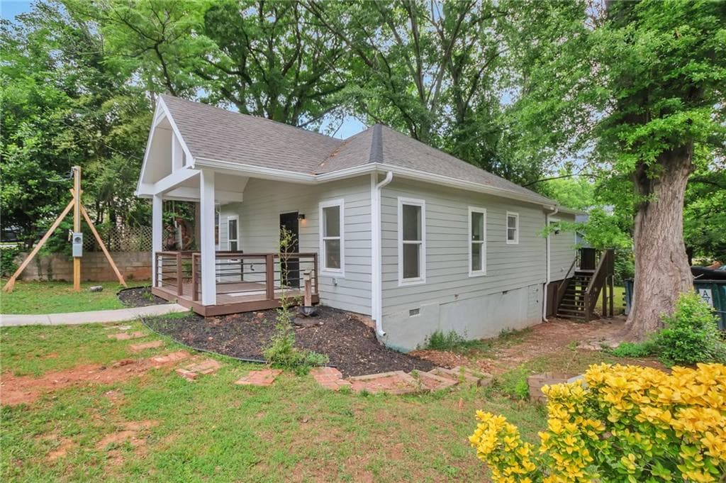3 bedroom, 2 bathroom, 1,472 sq ft single family residence for sale at 1841 Phillips Avenue, Atlanta, GA 30344 — photo 3