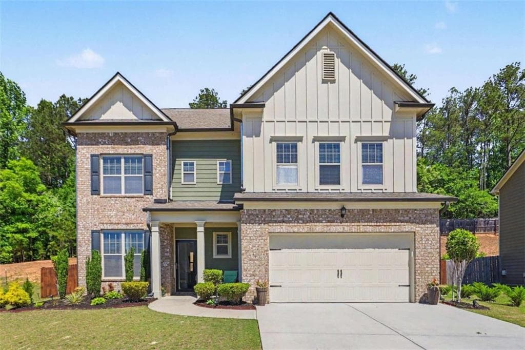4 bedroom, 4 bathroom, 2,852 sq ft single family residence for sale at 7247 Demeter Drive, Atlanta, GA 30349 — photo 2