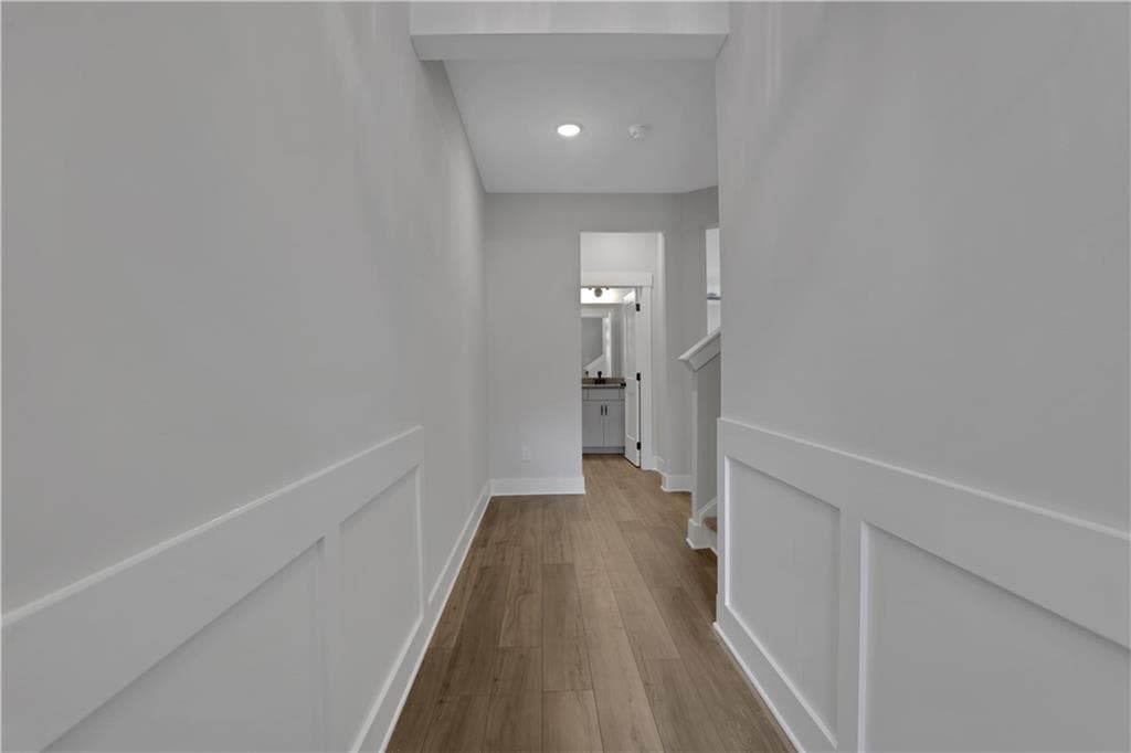 3 bedroom, 3 bathroom, 2,062 sq ft townhouse for sale at 8 Trace Bluff, Dawsonville, GA 30534 — photo 3