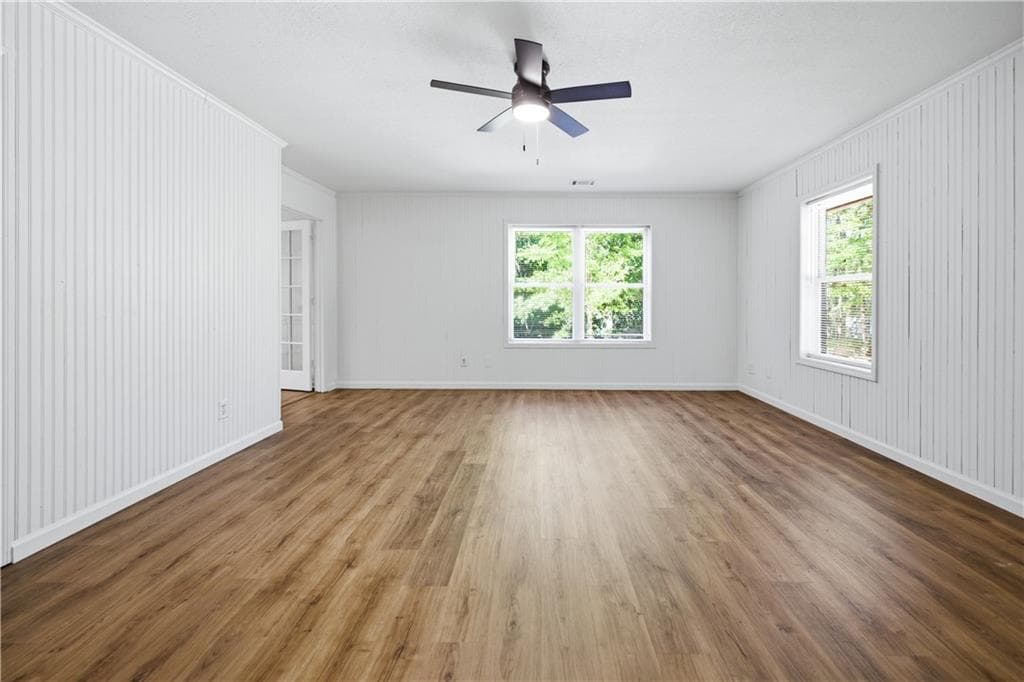 5 bedroom, 3 bathroom, 2,568 sq ft single family residence under contract at 1029 Woodlawn Drive, Cleveland, GA 30528 — photo 3