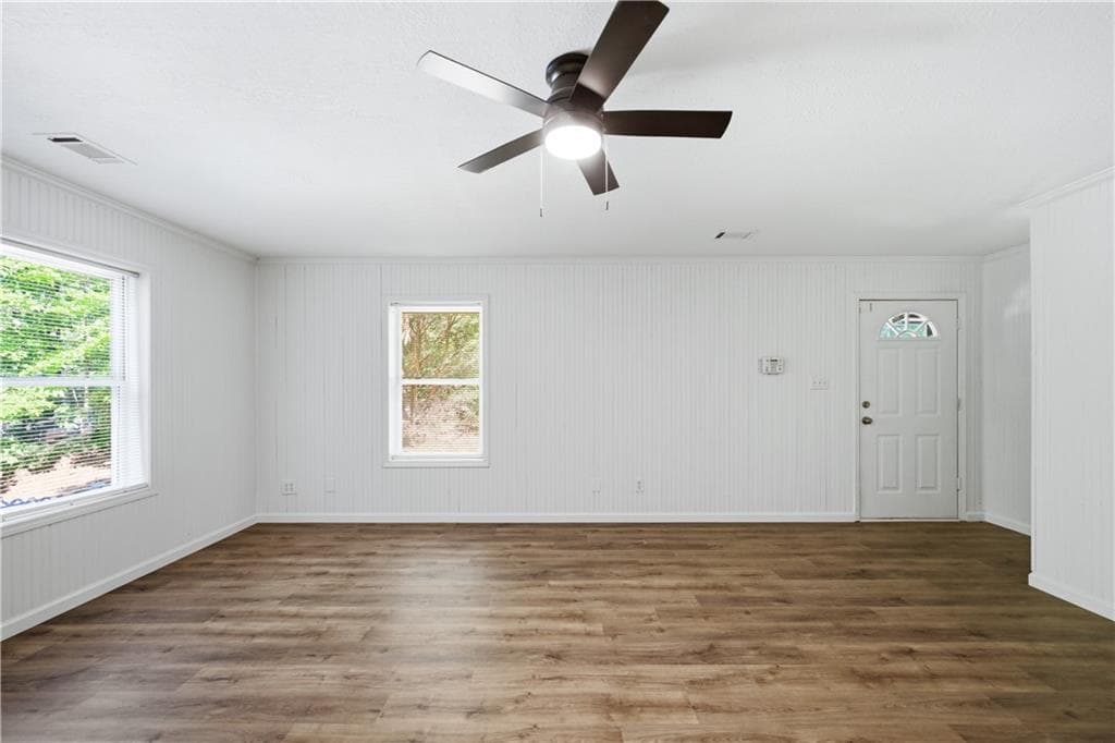 5 bedroom, 3 bathroom, 2,568 sq ft single family residence under contract at 1029 Woodlawn Drive, Cleveland, GA 30528 — photo 4