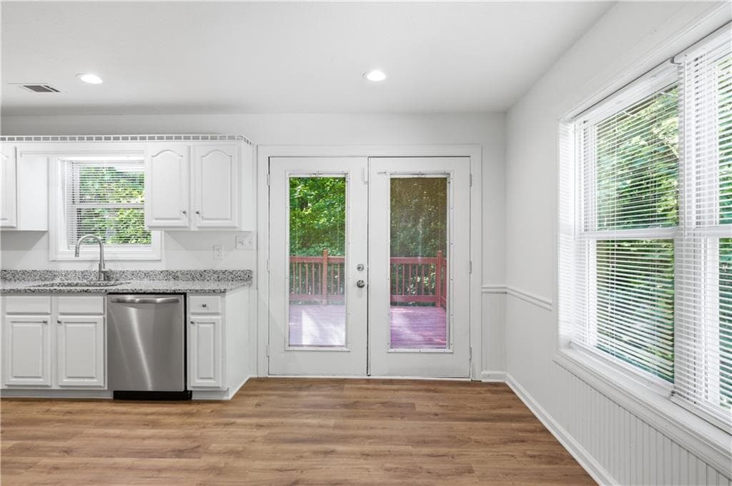 5 bedroom, 3 bathroom, 2,568 sq ft single family residence under contract at 1029 Woodlawn Drive, Cleveland, GA 30528 — photo 8