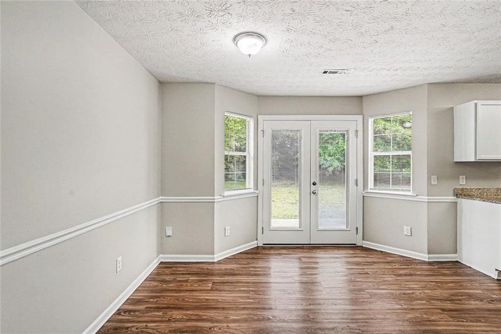 3 bedroom, 2 bathroom, 1,326 sq ft single family residence for sale at 66 Mallie Court, Hampton, GA 30228 — photo 9