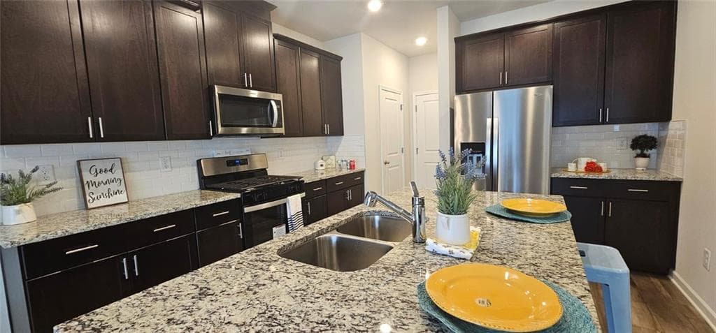 3 bedroom, 3 bathroom, 1,842 sq ft townhouse for sale at 674 Gabby Point, Mableton, GA 30126 — photo 4