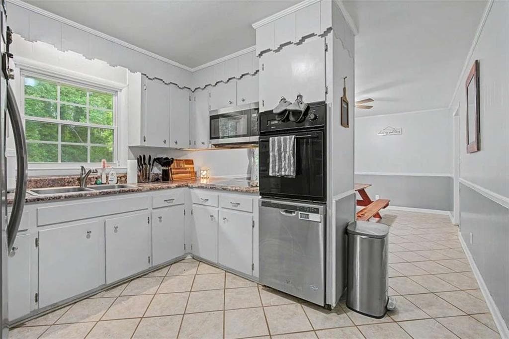 3 bedroom, 2 bathroom, 1,702 sq ft single family residence for sale at 98 James Street, Tallapoosa, GA 30176 — photo 3