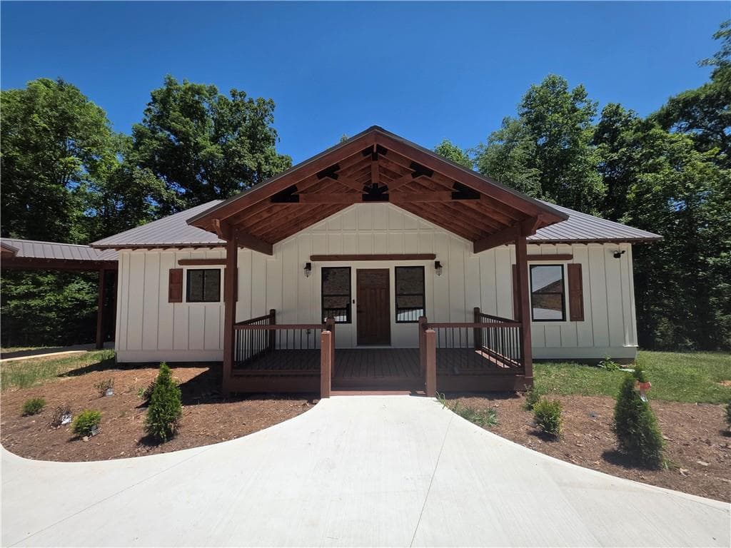 4 bedroom, 3 bathroom, 1,600 sq ft single family residence for sale at 1217 Youngs Farm Road, Cedartown, GA 30125 — photo 3