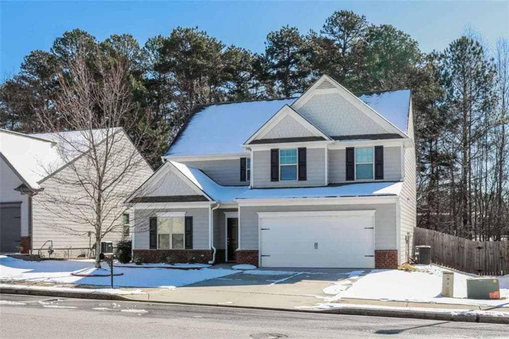 4 bedroom, 4 bathroom, 2,358 sq ft single family residence for sale at 4217 Pearhaven Lane, Gainesville, GA 30504 — photo 1 of 18