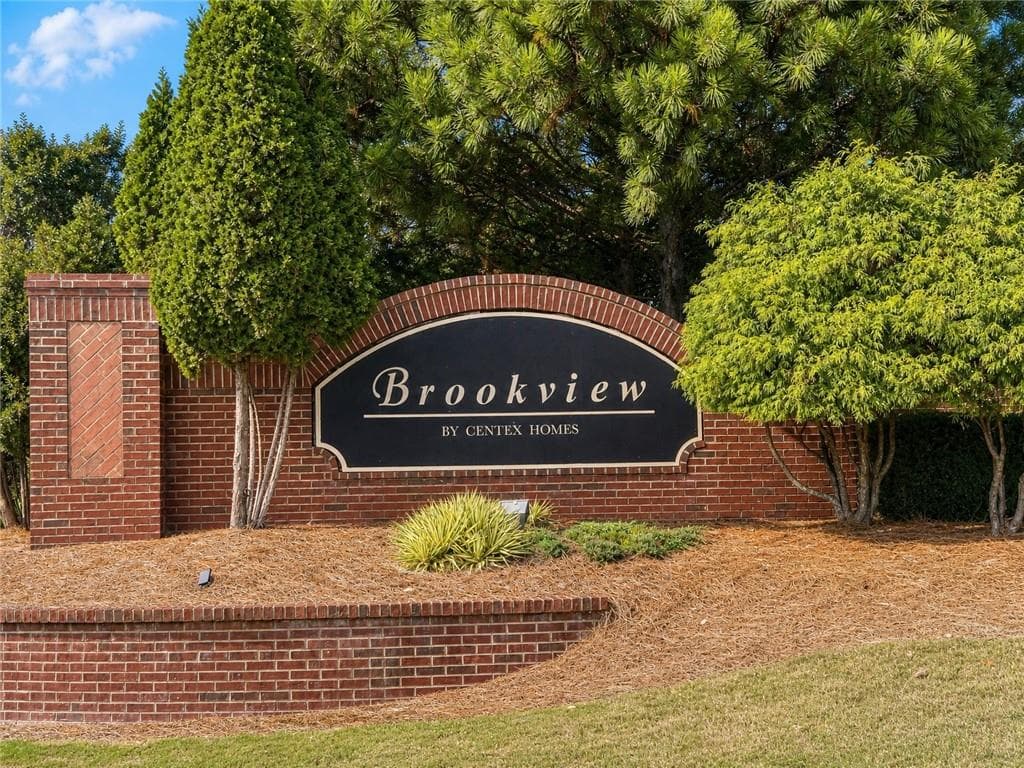 3 bedroom, 3 bathroom, 1,876 sq ft townhouse for sale at 6776 Blackstone Place 10, Mableton, GA 30126 — photo 3
