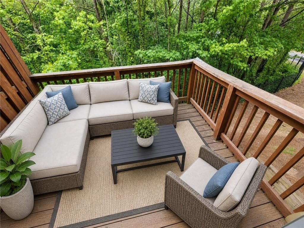3 bedroom, 3 bathroom, 1,876 sq ft townhouse for sale at 6776 Blackstone Place 10, Mableton, GA 30126 — photo 8