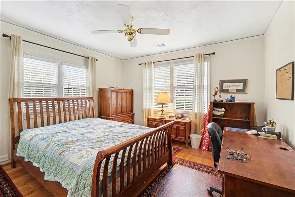 3 bedroom, 2 bathroom, 3,157 sq ft single family residence under contract at 2088 E Roxboro Road, Atlanta, GA 30324 — photo 9