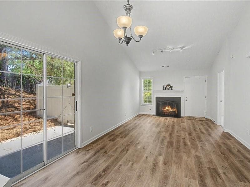 2 bedroom, 1 bathroom, 814 sq ft single family residence under contract at 1075 Daventry Crossing, Woodstock, GA 30188 — photo 10