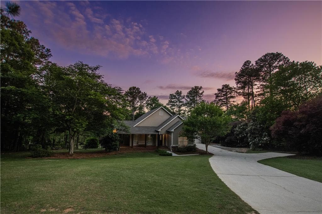 4 bedroom, 2 bathroom, 2,686 sq ft single family residence for sale at 3279 Wages Circle, Dacula, GA 30019 — photo 4