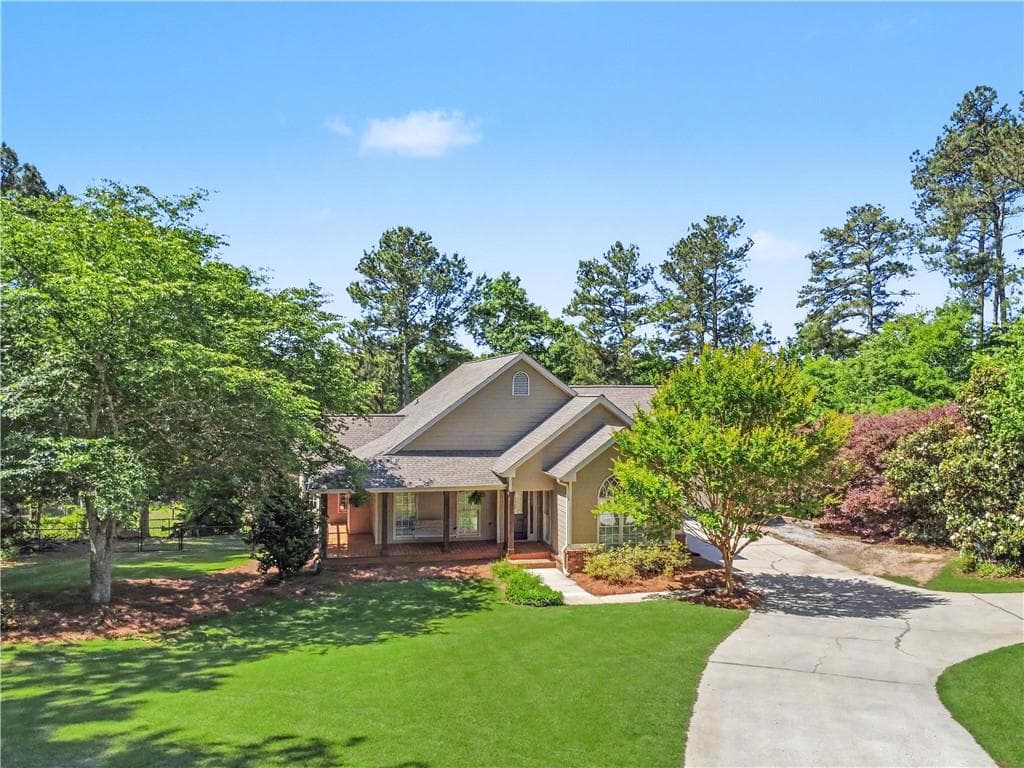 4 bedroom, 2 bathroom, 2,686 sq ft single family residence for sale at 3279 Wages Circle, Dacula, GA 30019 — photo 7