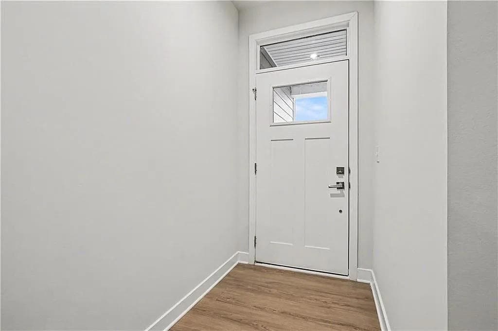 3 bedroom, 3 bathroom, 1,924 sq ft townhouse for rent at 136 Salt Lake Lane Lane, Hoschton, GA 30548 for $2,250 a month — photo 3