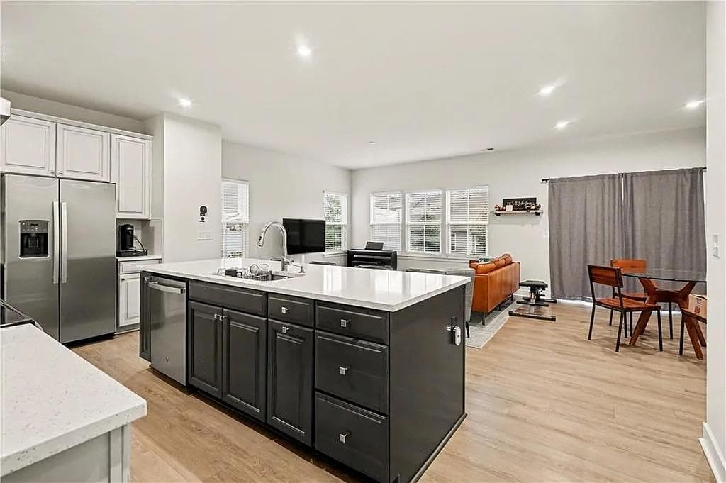 3 bedroom, 3 bathroom, 1,924 sq ft townhouse for rent at 136 Salt Lake Lane Lane, Hoschton, GA 30548 for $2,250 a month — photo 9