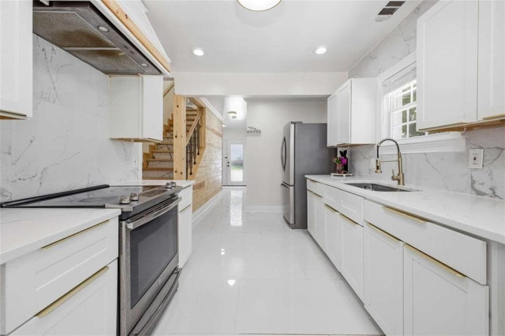 4 bedroom, 4 bathroom, 1,900 sq ft single family residence under contract at 4825 River Road, Columbus, GA 31904 — photo 7