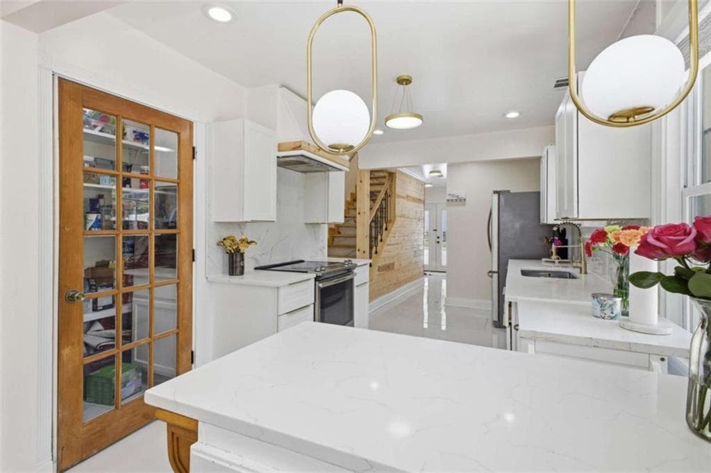 4 bedroom, 4 bathroom, 1,900 sq ft single family residence under contract at 4825 River Road, Columbus, GA 31904 — photo 8