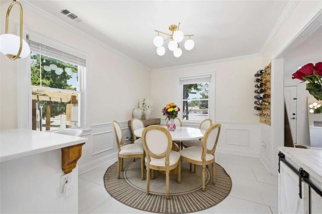 4 bedroom, 4 bathroom, 1,900 sq ft single family residence under contract at 4825 River Road, Columbus, GA 31904 — photo 9