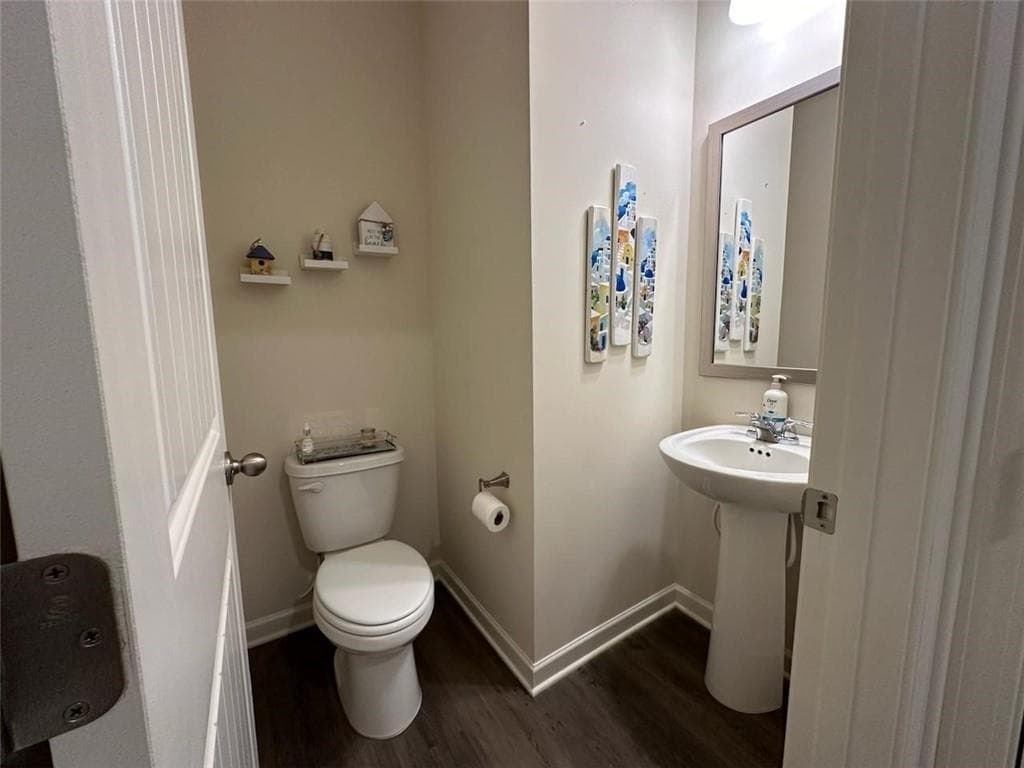 3 bedroom, 3 bathroom, 2,500 sq ft townhouse for rent at 5216 Barberry Avenue, Oakwood, GA 30566 for $1,999 a month — photo 5