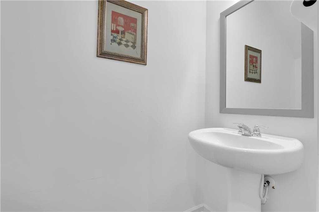 3 bedroom, 3 bathroom, 1,440 sq ft townhouse for sale at 103 Thetford Way, Winder, GA 30680 — photo 7