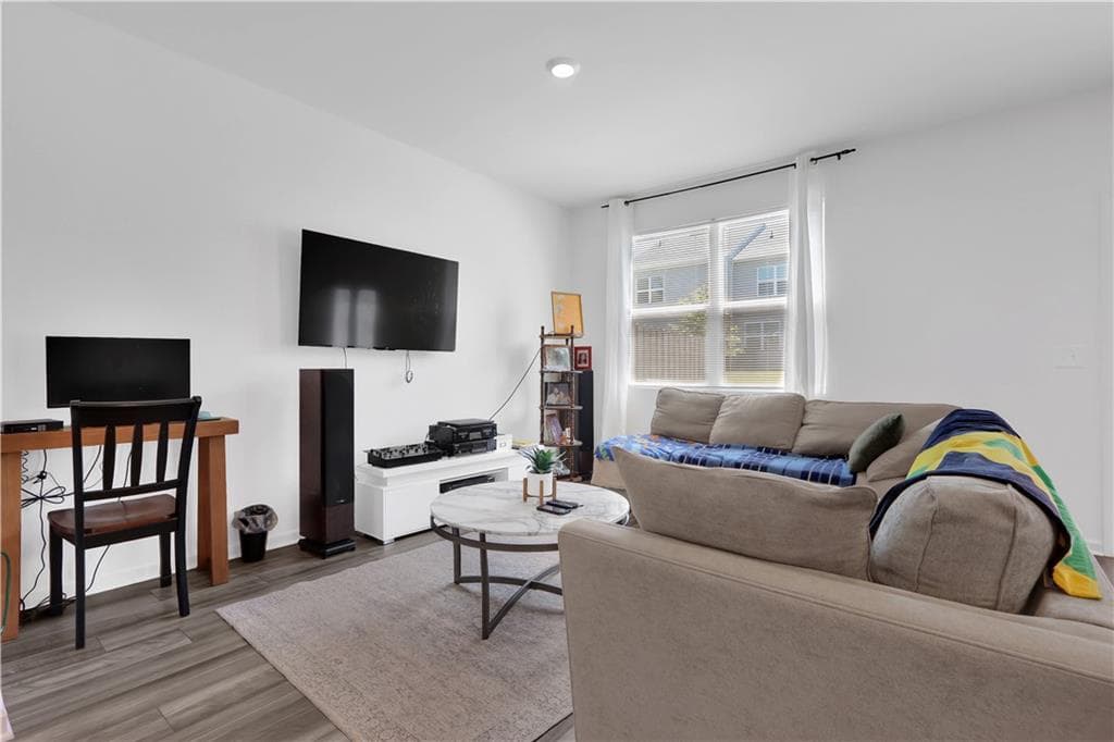 3 bedroom, 3 bathroom, 1,440 sq ft townhouse for sale at 103 Thetford Way, Winder, GA 30680 — photo 9