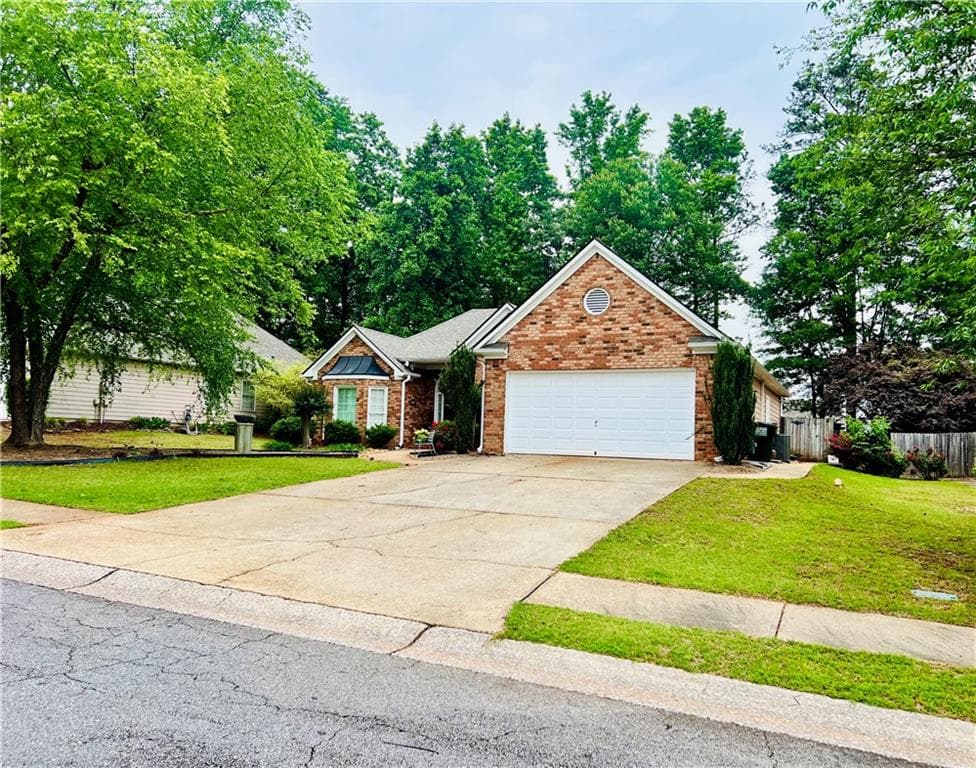 3 bedroom, 2 bathroom, 1,745 sq ft single family residence for sale at 463 Valleyside Drive, Dallas, GA 30157 — photo 3
