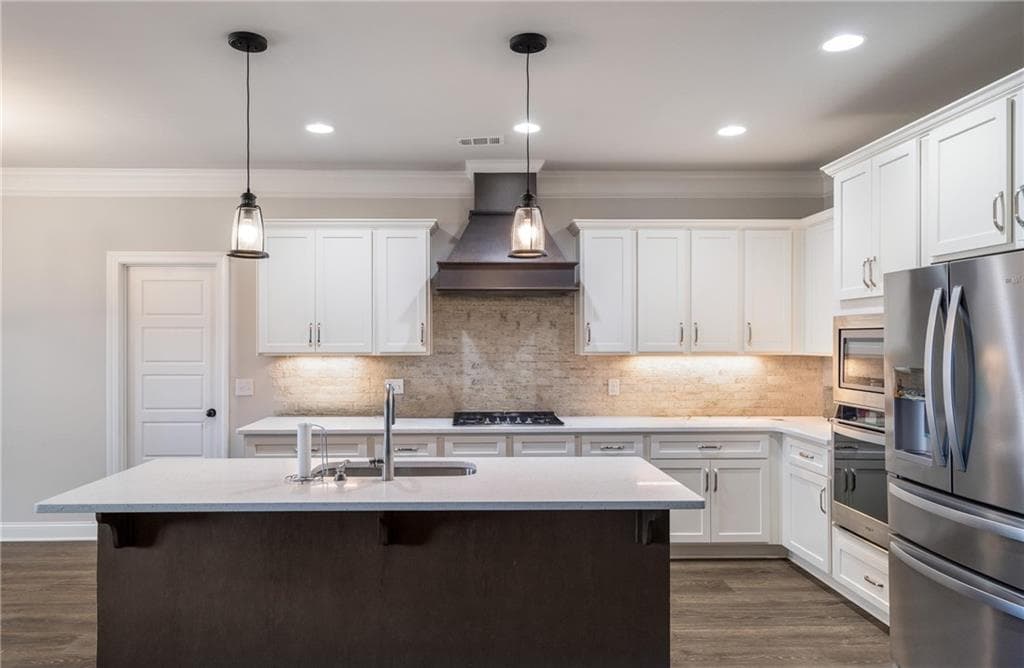 4 bedroom, 4 bathroom, 2,670 sq ft single family residence for sale at 712 Fleeting Way, Monroe, GA 30655 — photo 4