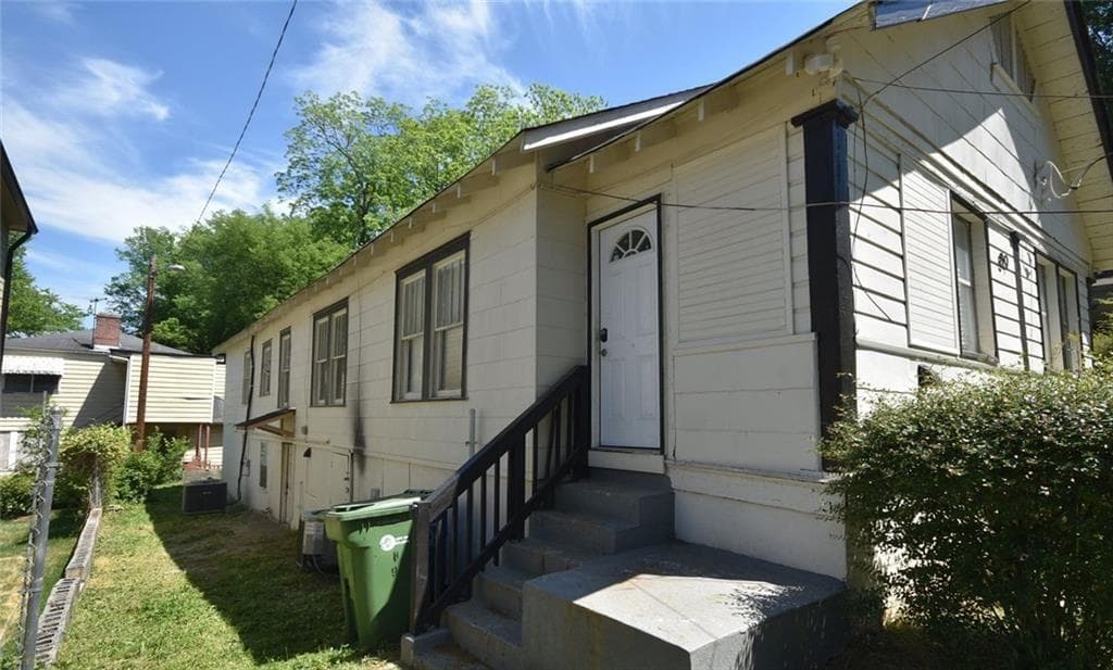 duplex for sale at 89 Ollie Street, Atlanta, GA 30314 — photo 2