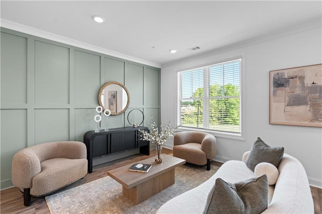 2 bedroom, 3 bathroom, 1,373 sq ft condominium for sale at 526 Alice Way D9, Cumming, GA 30040 — photo 8