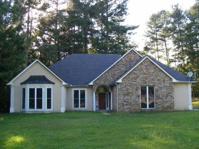 3 bedroom, 2 bathroom, 1,990 sq ft single family residence sold at 1951 Luke Edwards Road, Dacula, GA 30019