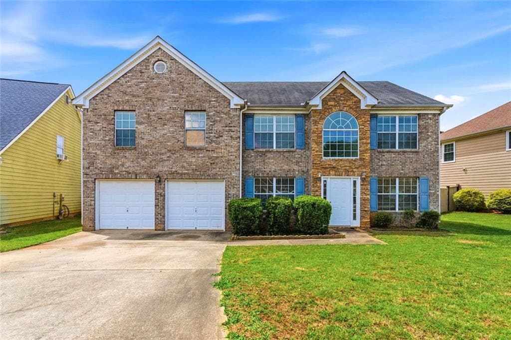 4 bedroom, 3 bathroom, 2,692 sq ft single family residence sold at 2515 Brighton Trail, Jonesboro, GA 30236