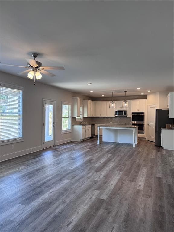 5 bedroom, 3 bathroom single family residence for rent at 1850 Silver Crest Way, Hoschton, GA 30548 for $3,000 a month — photo 7