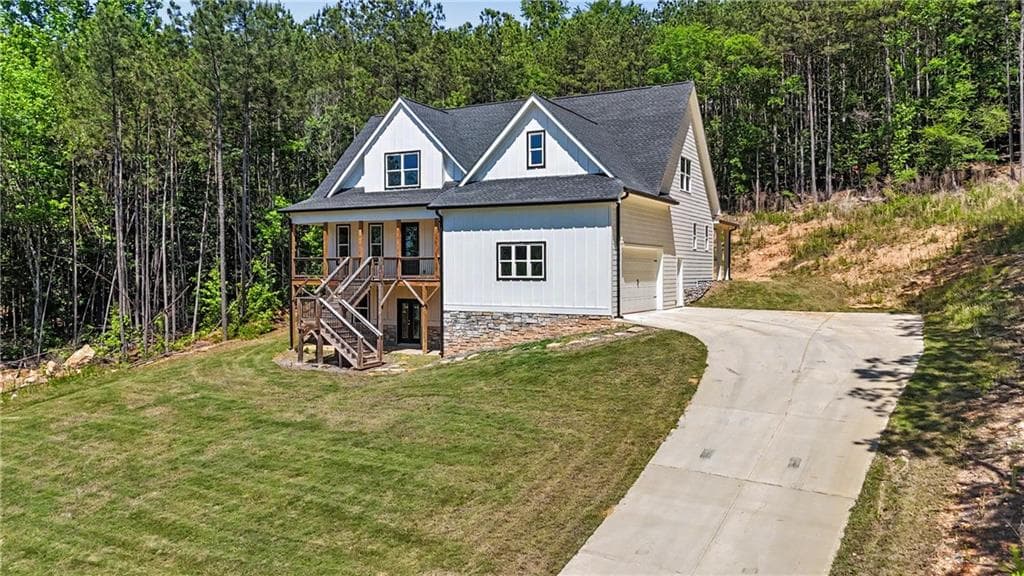 4 bedroom, 3 bathroom, 2,334 sq ft single family residence for sale at 113 Cherokee Estates Drive, Cedartown, GA 30125 — photo 3