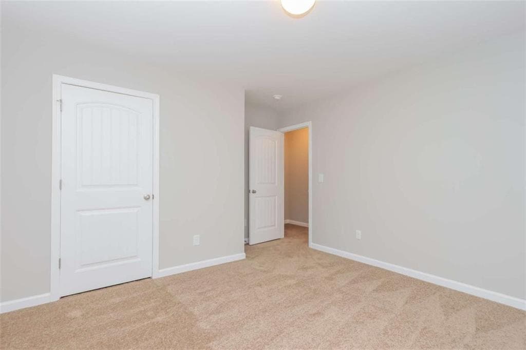 4 bedroom, 3 bathroom, 2,618 sq ft single family residence for sale at 7553 Watson Circle, Locust Grove, GA 30248 — photo 10