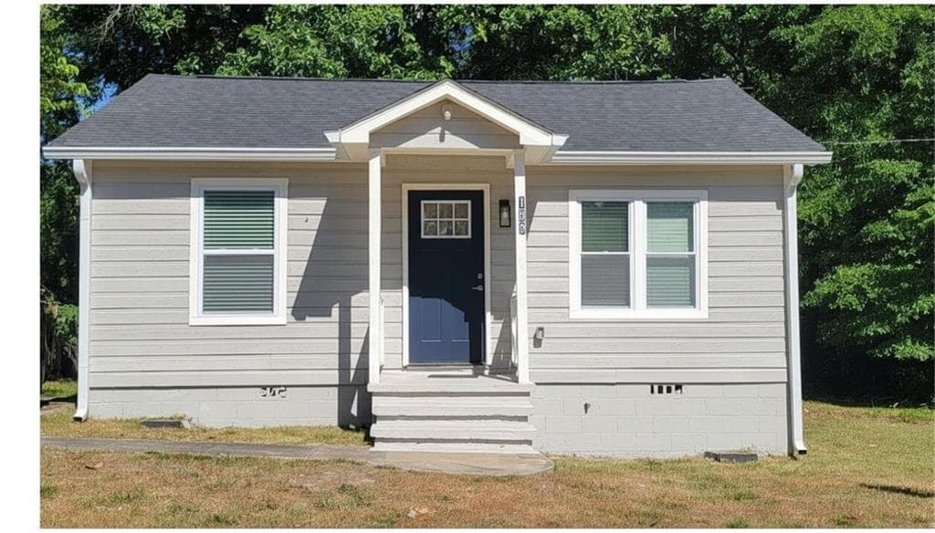 2 bedroom, 1 bathroom, 778 sq ft single family residence for rent at 199 Carver Circle, Atlanta, GA 30314 for $1,650 a month