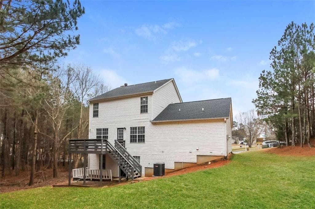4 bedroom, 4 bathroom, 1,684 sq ft single family residence for sale at 1380 Timber Walk Drive, Loganville, GA 30052 — photo 5