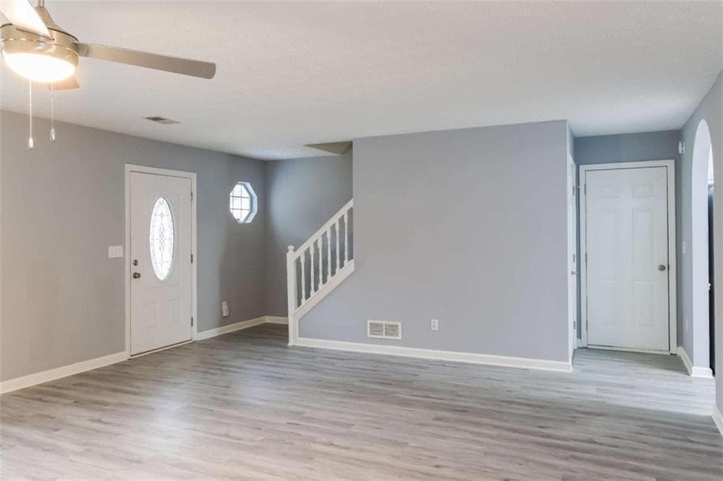 4 bedroom, 4 bathroom, 1,684 sq ft single family residence for sale at 1380 Timber Walk Drive, Loganville, GA 30052 — photo 9