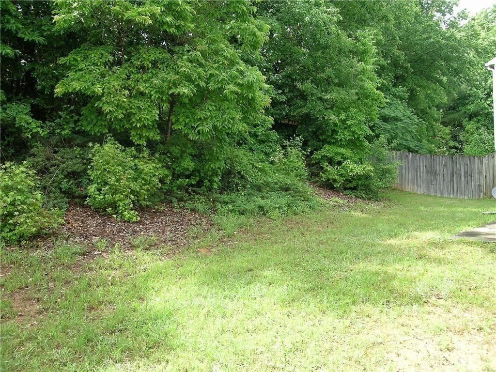 4 bedroom, 3 bathroom, 2,072 sq ft single family residence for rent at 3674 Kentford Lane, Peachtree Corners, GA 30092 for $2,580 a month — photo 5