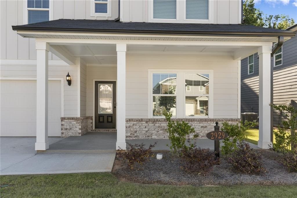 5 bedroom, 5 bathroom, 3,332 sq ft single family residence for rent at 2929 Sweet Red Circle, Braselton, GA 30517 for $3,100 a month — photo 4