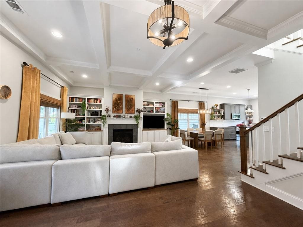 3 bedroom, 3 bathroom, 1,846 sq ft single family residence for sale at 196 Wingo Street, Norcross, GA 30071 — photo 8