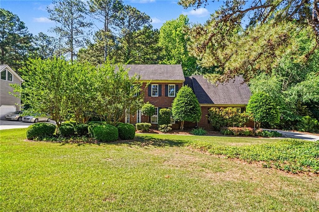 4 bedroom, 3 bathroom, 2,977 sq ft single family residence for sale at 1632 Ellington Road, Conyers, GA 30013 — photo 1 of 42