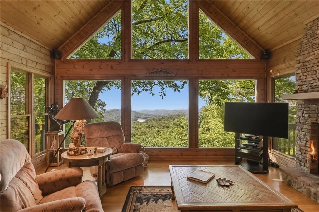 3 bedroom, 4 bathroom, 3,720 sq ft single family residence for sale at 1115 Wild Turkey Bluff, Big Canoe, GA 30143 — photo 4