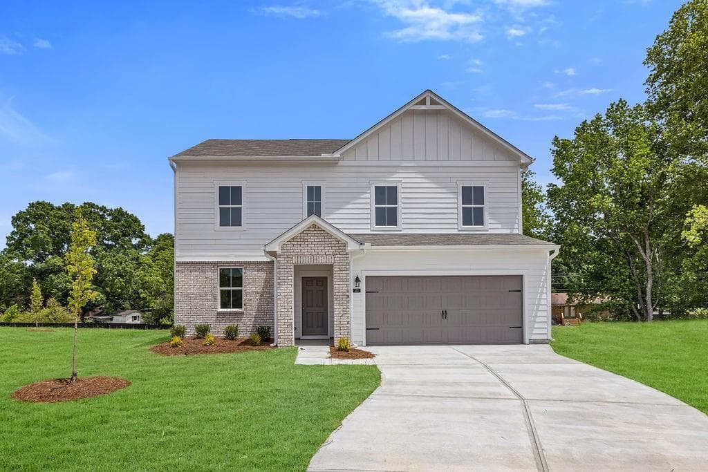 4 bedroom, 3 bathroom, 2,077 sq ft single family residence for sale at 172 Sweet Water Lane, Rome, GA 30161