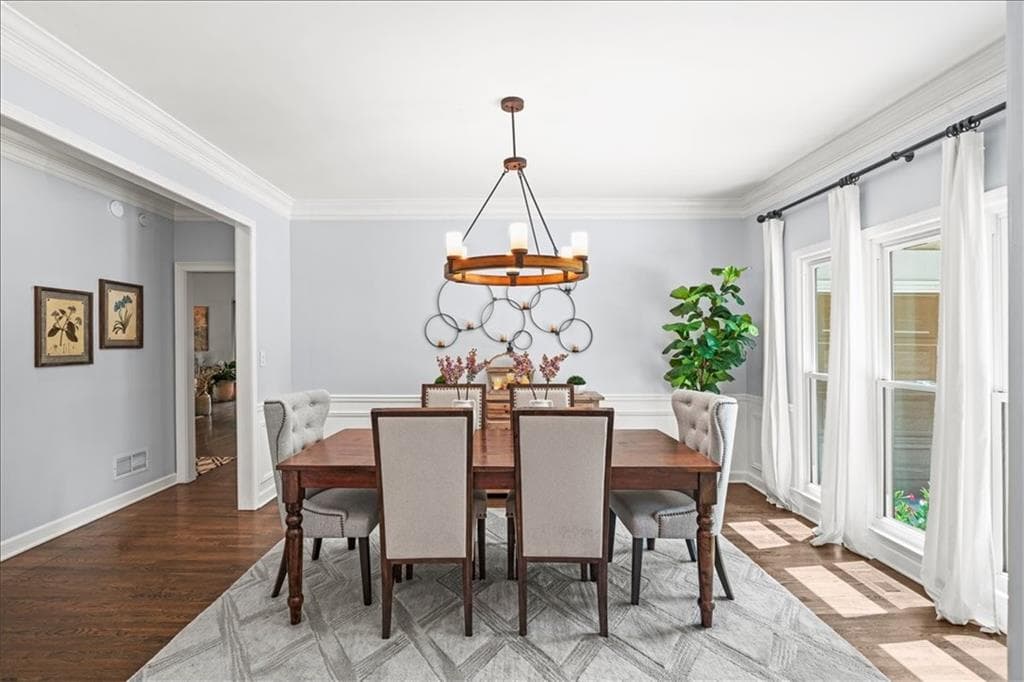 6 bedroom, 5 bathroom, 4,930 sq ft single family residence for sale at 5640 Sandown Way, Johns Creek, GA 30097 — photo 3