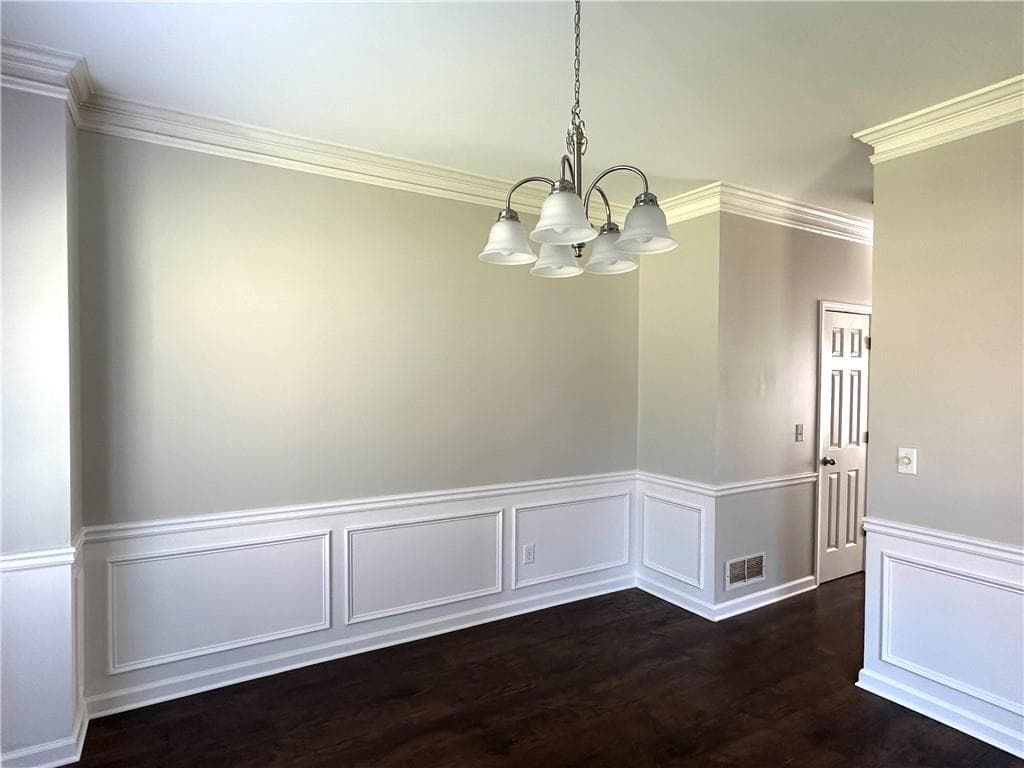 4 bedroom, 3 bathroom, 2,660 sq ft single family residence for rent at 2020 Bentwood Court, Cumming, GA 30041 for $3,200 a month — photo 9
