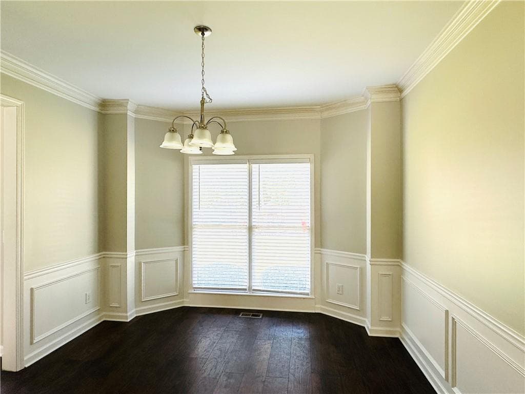 4 bedroom, 3 bathroom, 2,660 sq ft single family residence for rent at 2020 Bentwood Court, Cumming, GA 30041 for $3,200 a month — photo 10