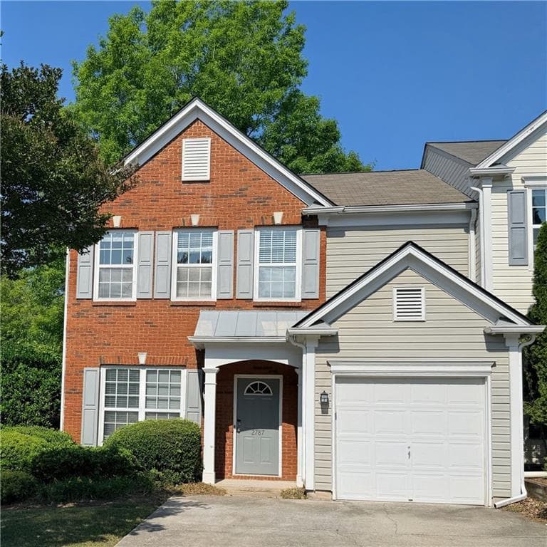 3 bedroom, 3 bathroom, 1,370 sq ft townhouse for sale at 2787 Ashleigh Lane, Alpharetta, GA 30004 — photo 1 of 22