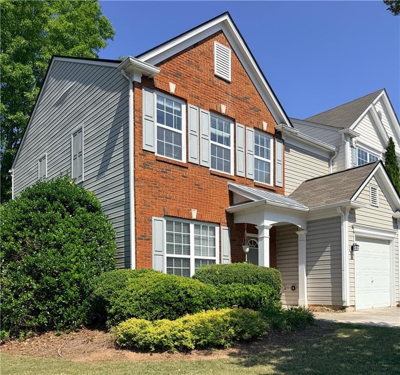 3 bedroom, 3 bathroom, 1,370 sq ft townhouse for sale at 2787 Ashleigh Lane, Alpharetta, GA 30004 — photo 2