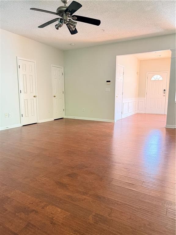 3 bedroom, 3 bathroom, 1,370 sq ft townhouse for sale at 2787 Ashleigh Lane, Alpharetta, GA 30004 — photo 6