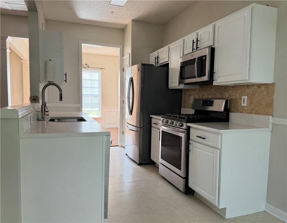 3 bedroom, 3 bathroom, 1,370 sq ft townhouse for sale at 2787 Ashleigh Lane, Alpharetta, GA 30004 — photo 8